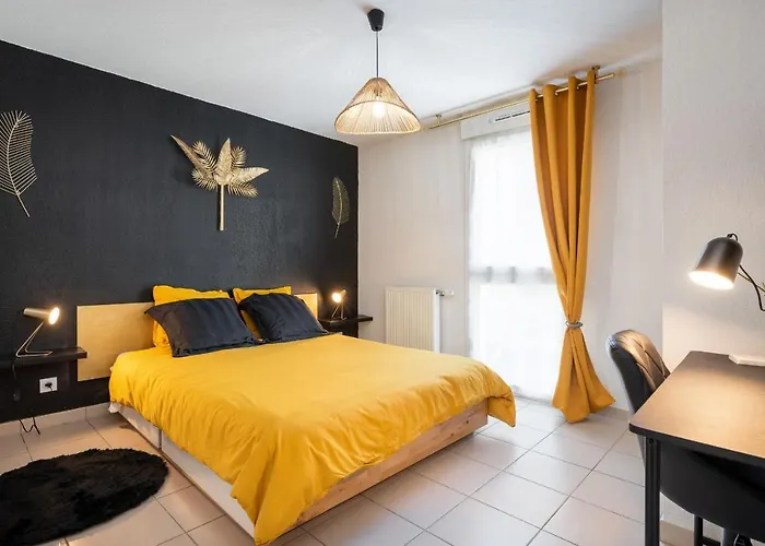 Pure Gold - Casa Vostra - Caution 800 Eur & Id Requises - Annemasse Proche Chateau Rouge