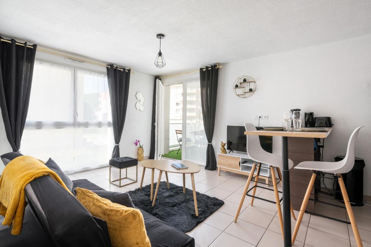 Pure Gold - Casa Vostra - Caution 800 Eur & Id Requises - Proche Chateau Rouge Apartment